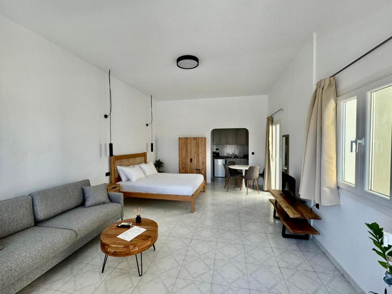 Gervi Suites Fira  Exteriér fotografie
